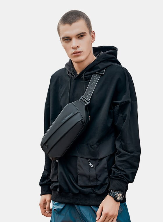 Stay ontrend with the Arctic Hunter YB00029 Crossbody Bag your