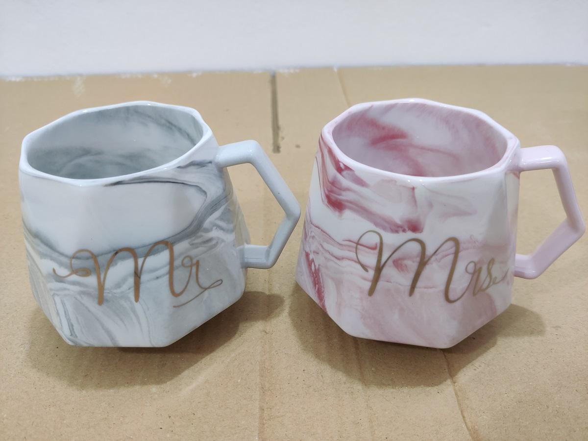 Celebrate Love with 2PCS Ceramic Mug Set Perfect Anniversary Gift in
