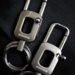 Omuda A8026 Metal Hook Keychain